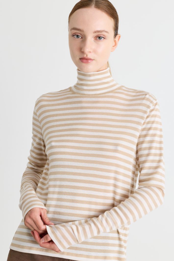 T-shirt lupetto in jersey - BIANCO CAMMELLO - Intrend - 3