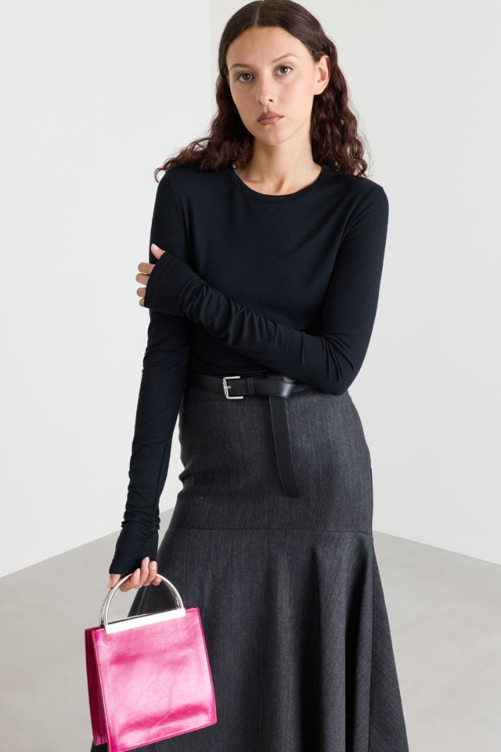T-shirt con drappeggi - NERO - Intrend - 2