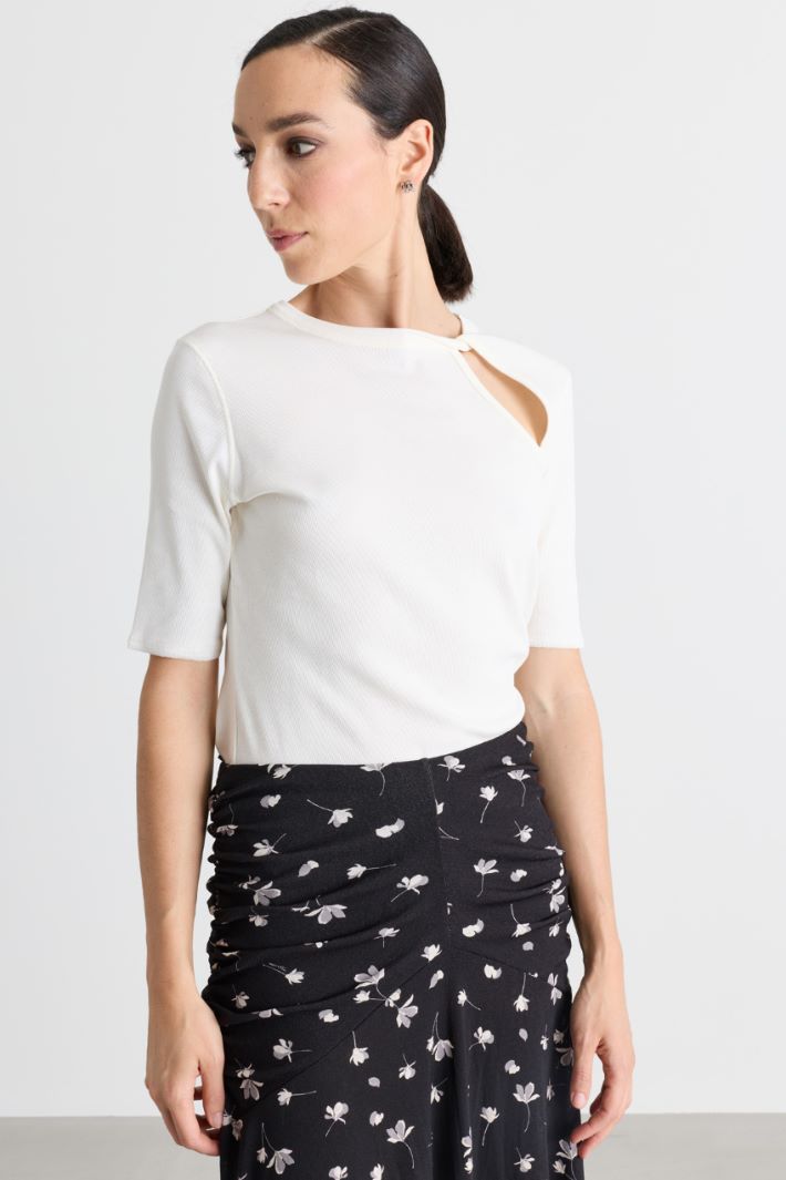 T-shirt con cut-out a costine - BIANCO - Intrend - 2