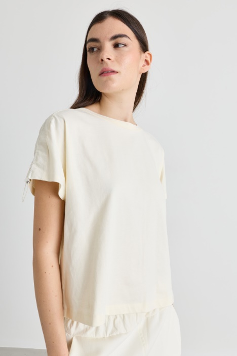 Drawstring-Sleeve T-shirt - Intrend