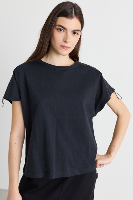 Drawstring-Sleeve T-shirt - Intrend