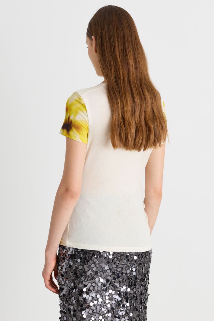 T-shirt stampata con drappeggi - BIANCO GIALLO - Intrend - 4