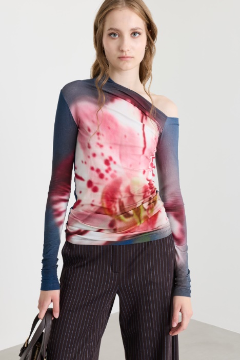T-shirt à encolure asymétrique - Intrend
