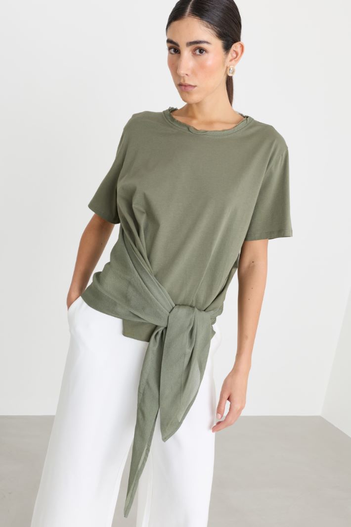 T-shirt con dettaglio a nodo - VERDE - Intrend - 2