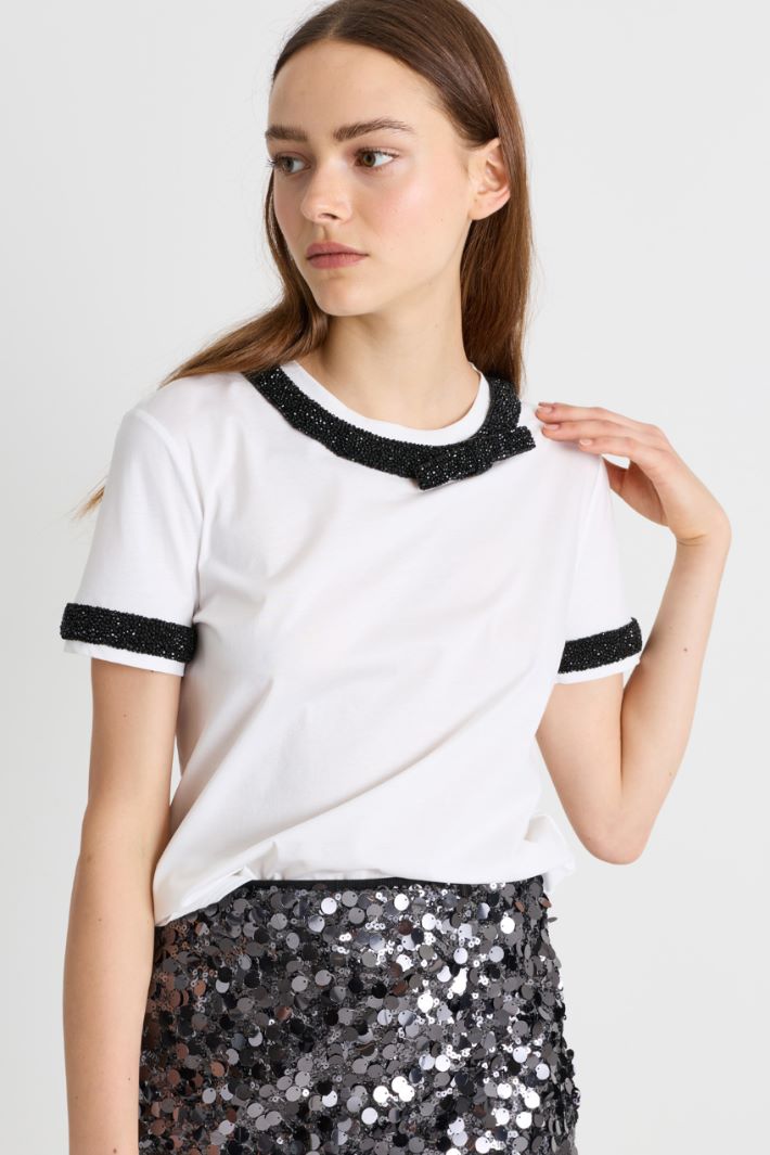 T-shirt con ricami - BIANCO NERO - Intrend - 3