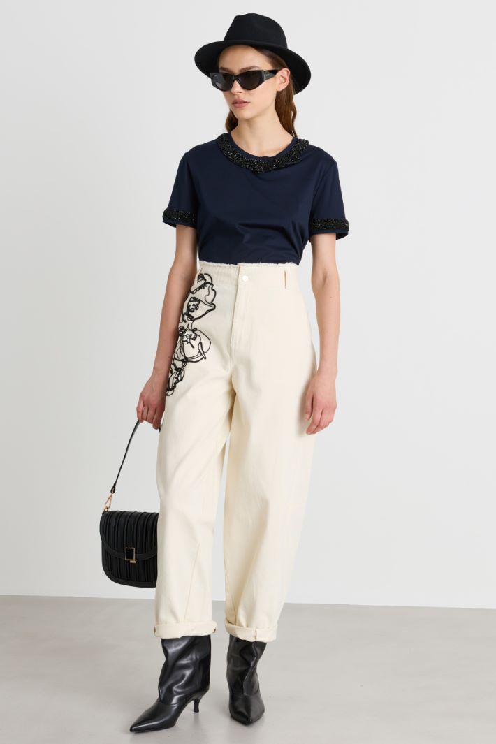 T-shirt con ricami - BLU NERO - Intrend