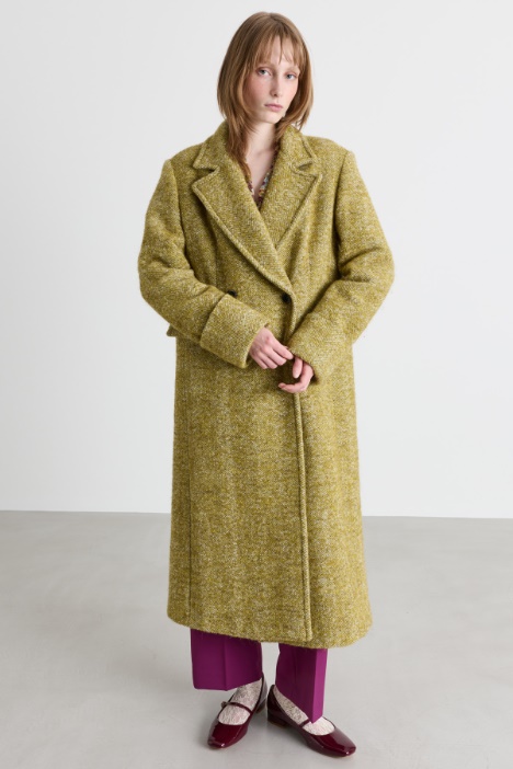 Cappotto doppiopetto in lana bouclé
