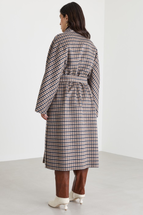 Cappotto in double di lana con fantasia check