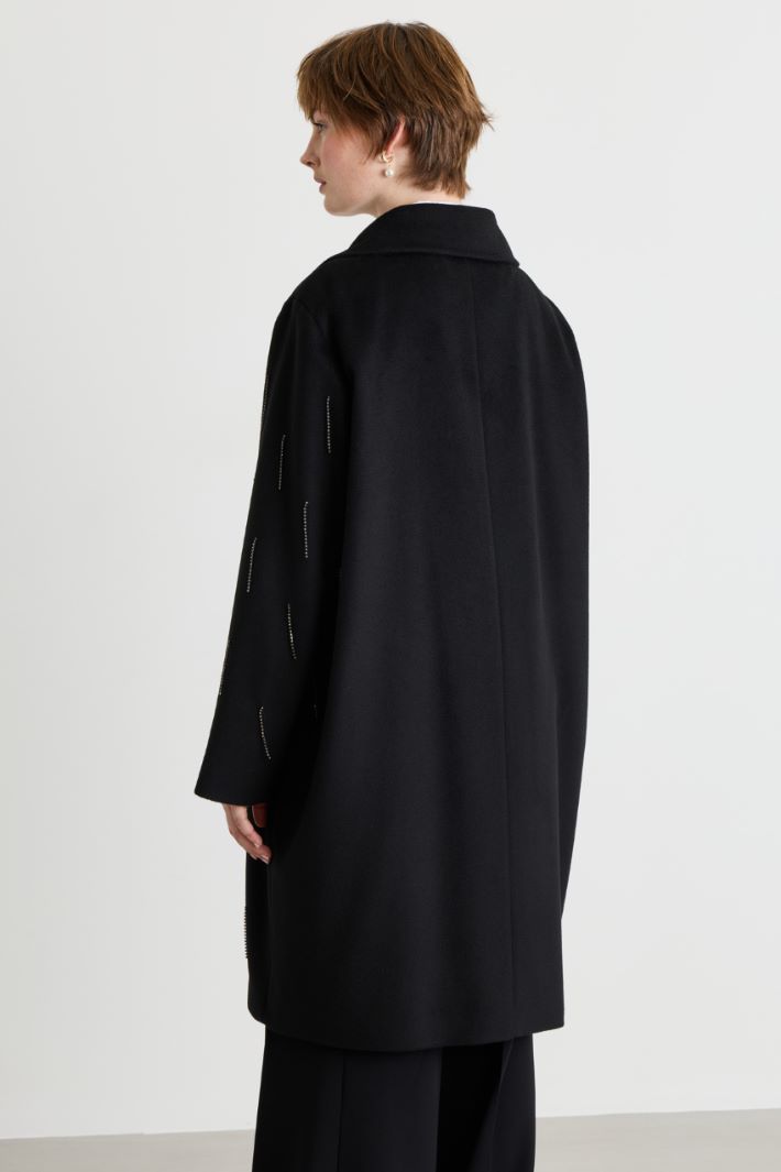 Cappotto cocoon con catenelle di strass - NERO - Intrend - 4