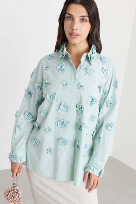 Camicia in popeline con ricamo floreale - Intrend