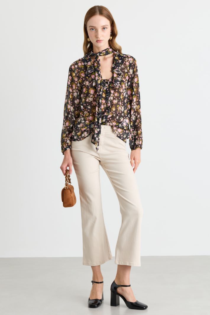 Blusa in crepe stampato - NERO ROSA - Intrend