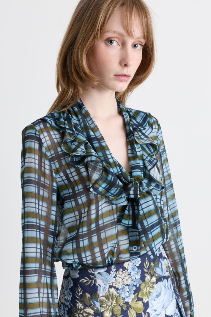 Printed crepe blouse - LIGHT BLUE BLACK GREEN - Intrend - 3