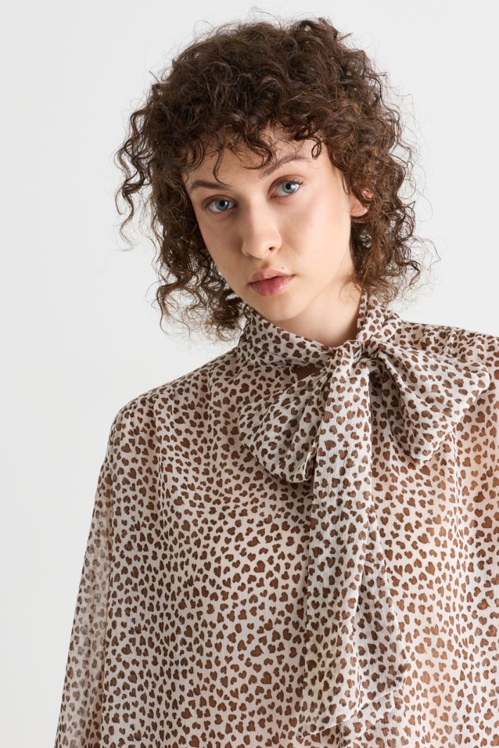 Blusa in crepe stampato - ANIMALIER - Intrend - 3