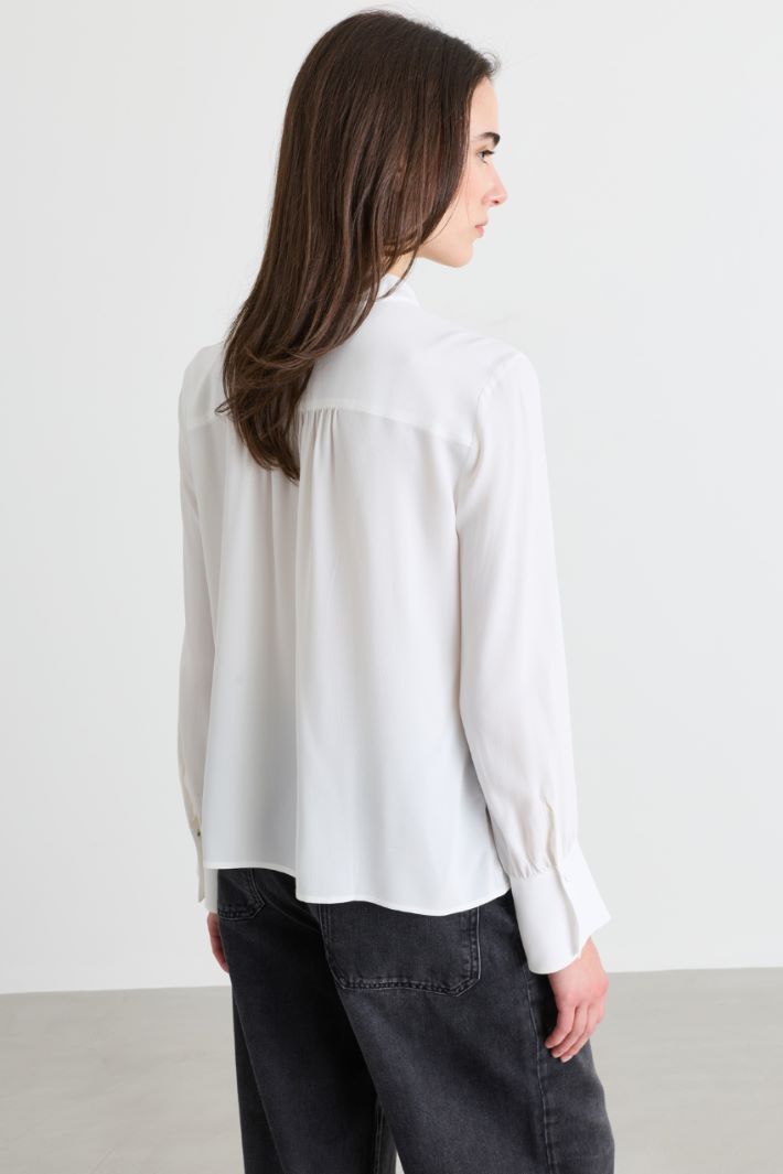 Blusa con fiocco - BIANCO - Intrend - 4