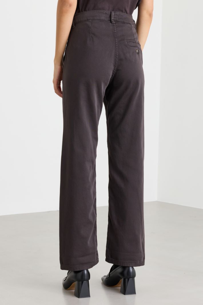Pantalón de raso afelpado - MARRÓN - Intrend - 4