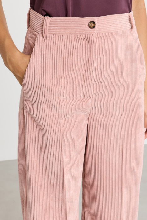 Pantalone ampio in velluto