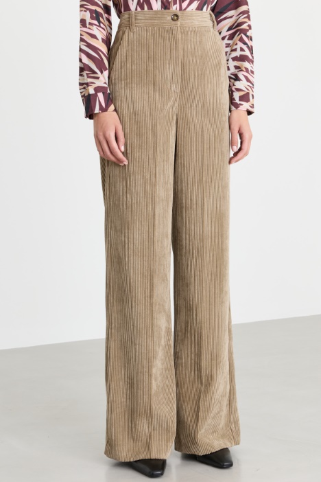 Pantalone ampio in velluto