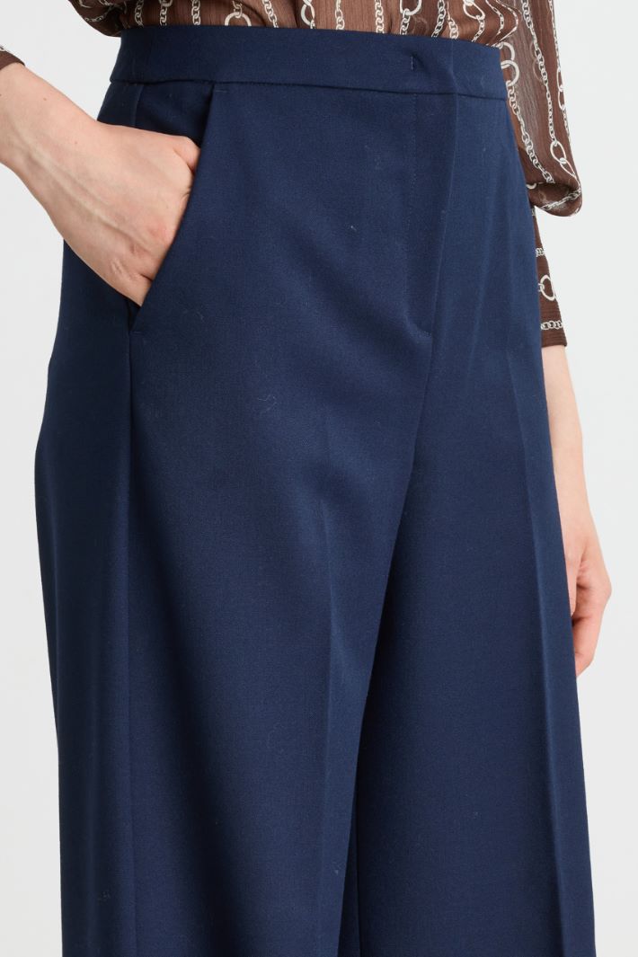 Wide-leg stretch trousers - BLUE - Intrend - 3