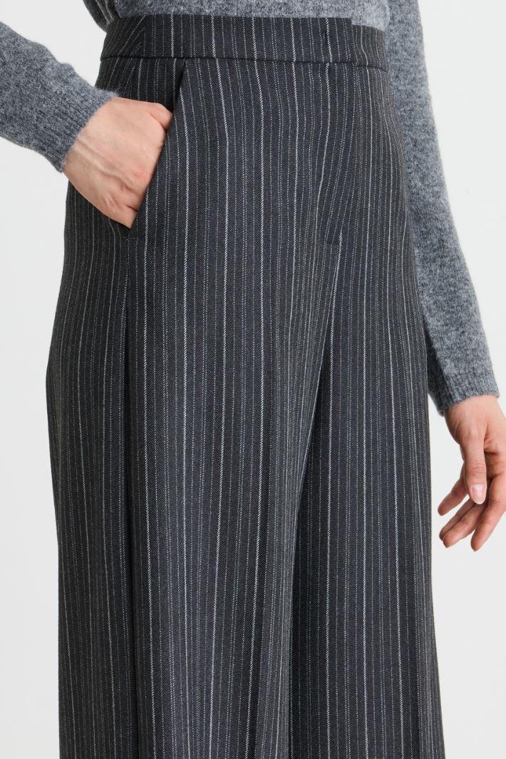 Wide-leg stretch trousers - GREY - Intrend - 3