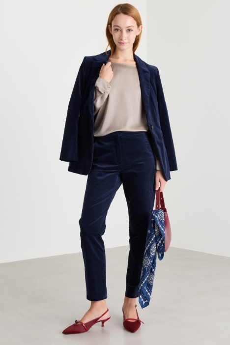 Slim-fit smooth velvet trousers - Intrend