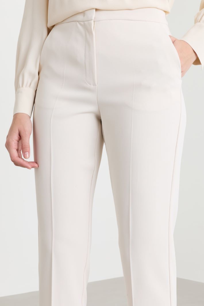 Semi-fitted trousers - WHITE - Intrend - 3