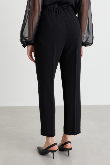 Pantalone aderente in cady stretch