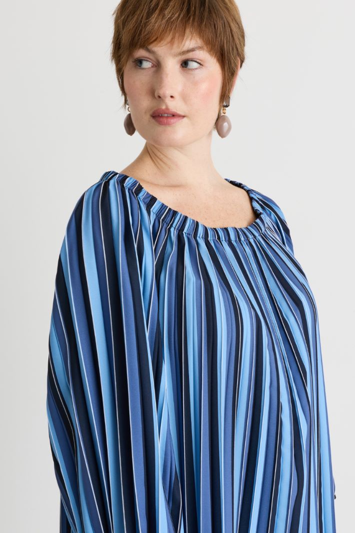 Casacca in crepe de chine plissé - BLU AZZURRO - Intrend - 3