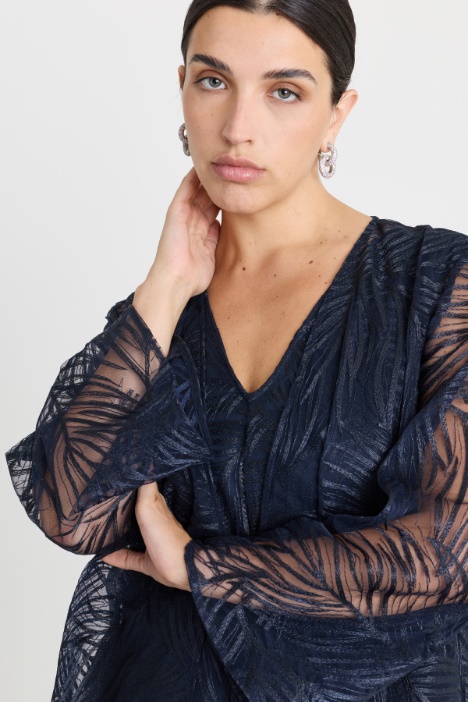 Casacca in tulle con ricamo