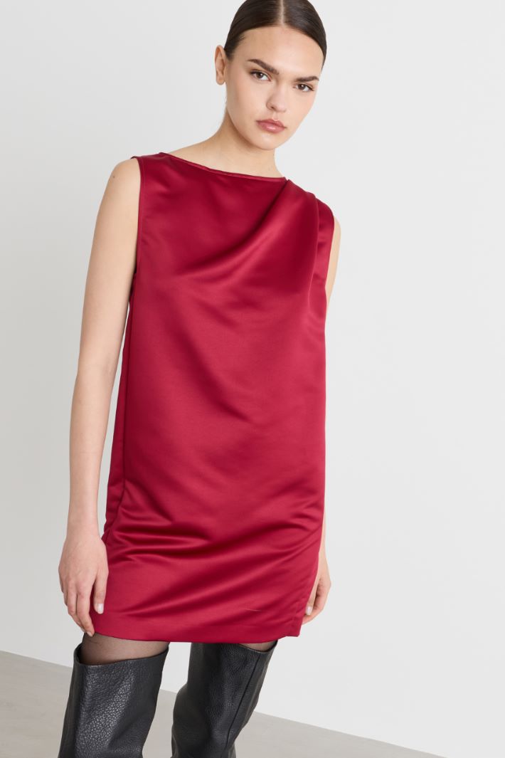 Draped Duchesse Dress - RED - Intrend - 2