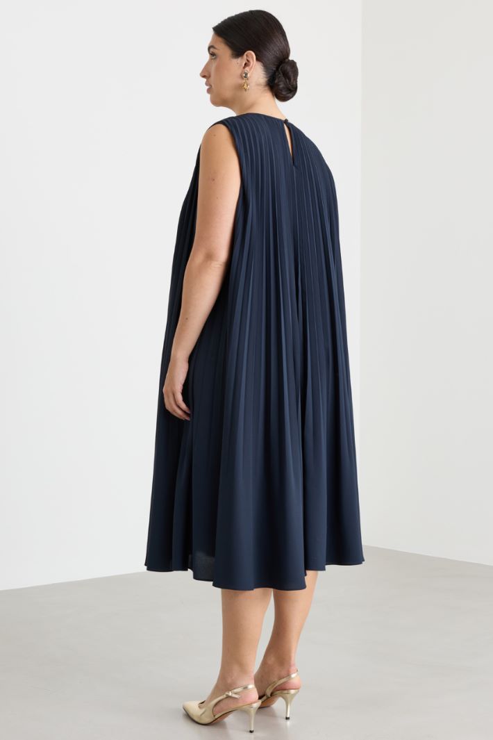 Pleated crepe dress - BLUE - Intrend - 4