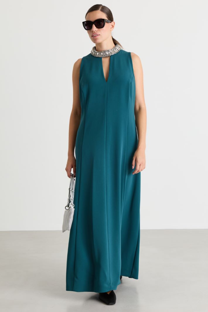 Abito in cady con ricamo gioiello - VERDE - Intrend