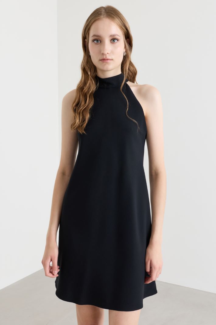 Crêpe Halterneck Dress - BLACK - Intrend - 2