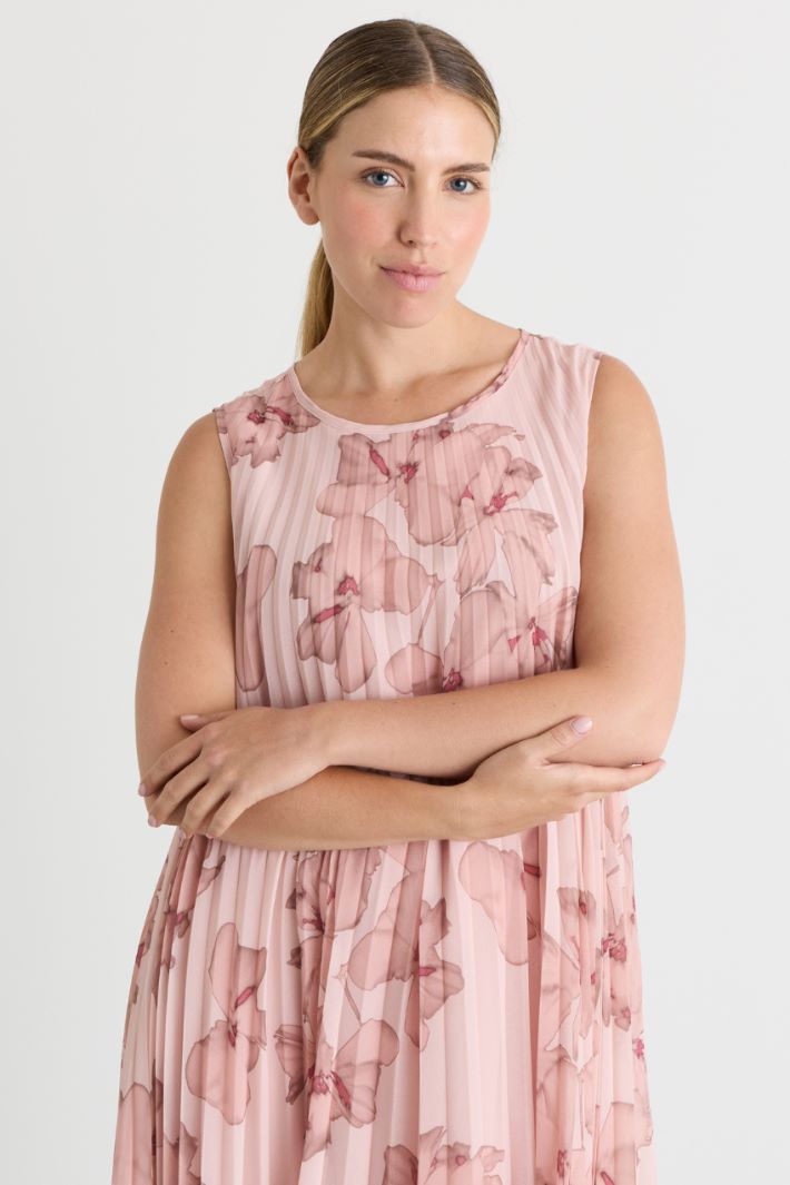 Pleated georgette dress - PINK - Intrend - 3