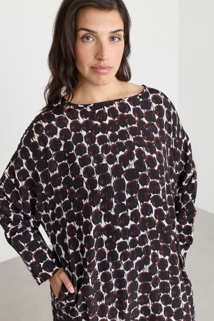 Loose-fit crepe de chine dress - BROWN - Intrend - 3