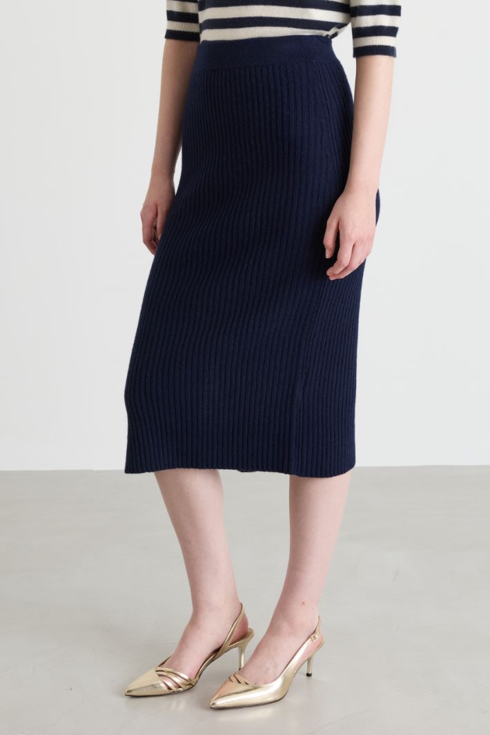 Knitted skirt - BLUE - Intrend - 2