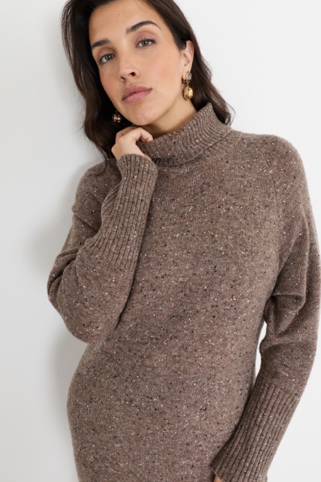 Abito in maglia con strass