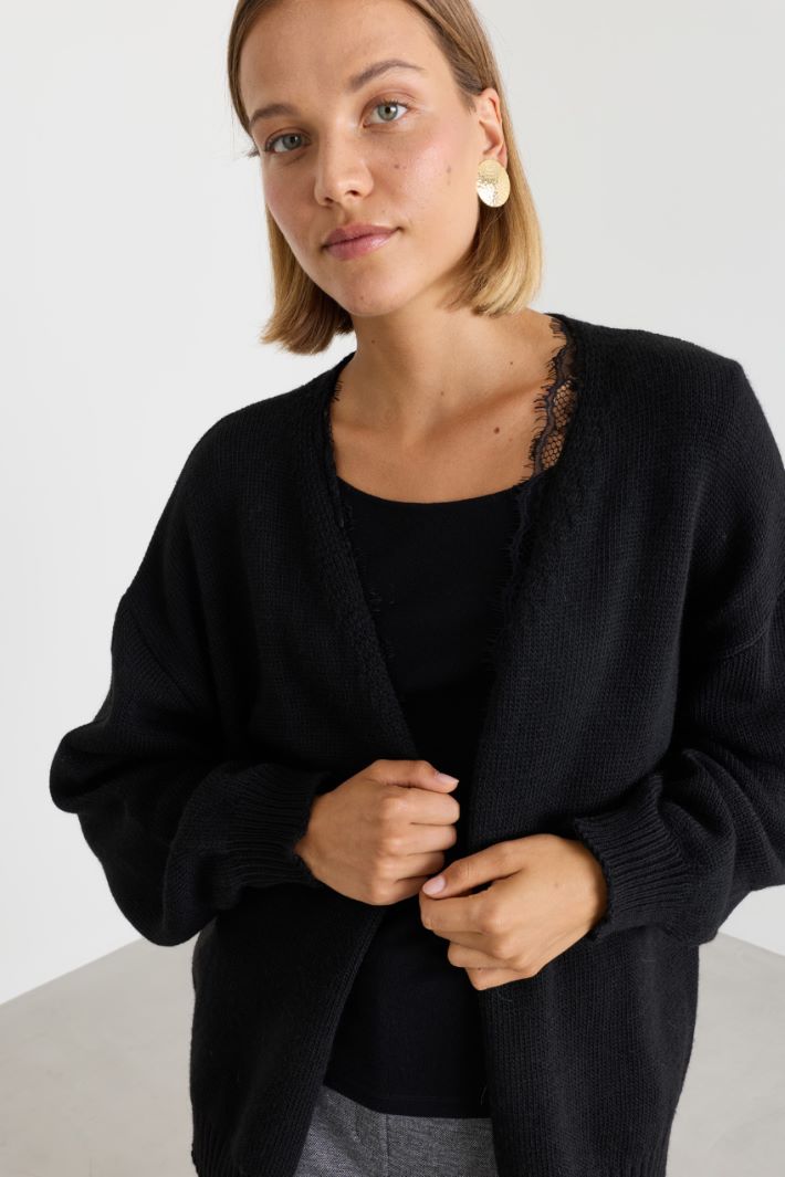 Cardigan ample bordé de dentelle - NOIR - Intrend - 3