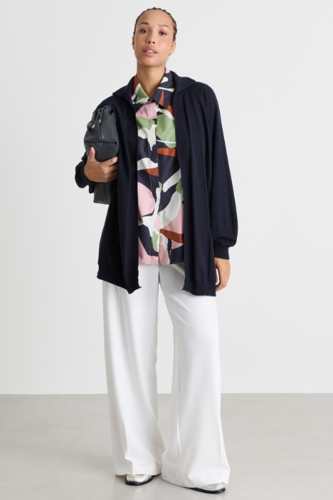 Cardigan mit Puffärmeln und Bindegürtel - Intrend