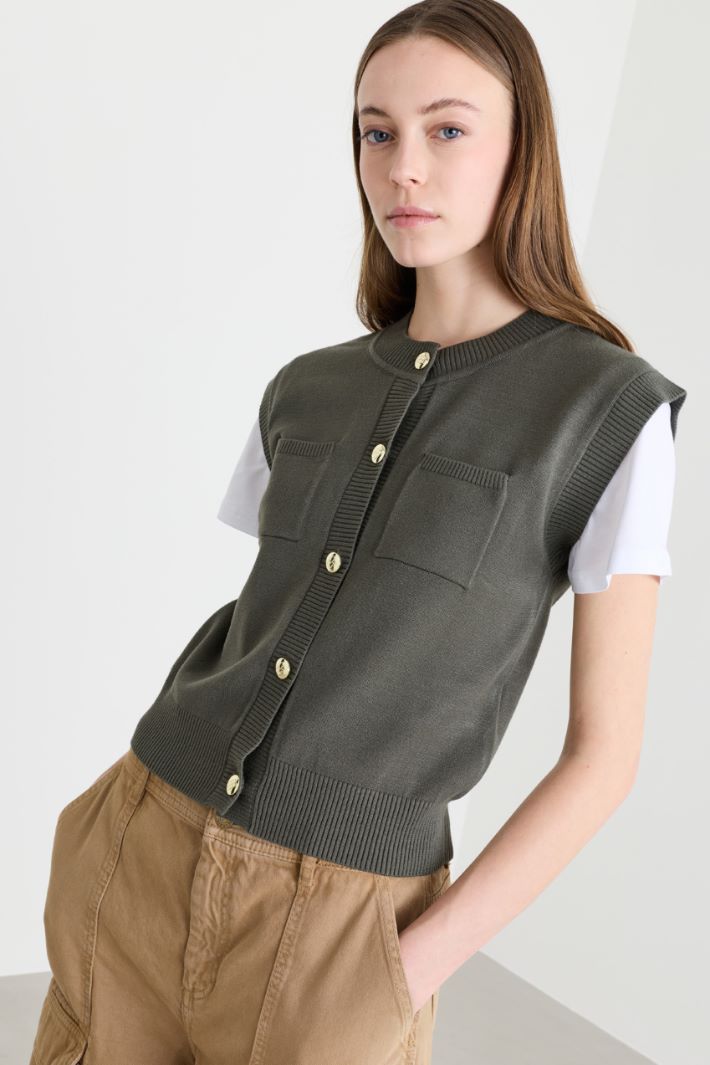 Gilet en maille à poches plaquées - VERT - Intrend - 3