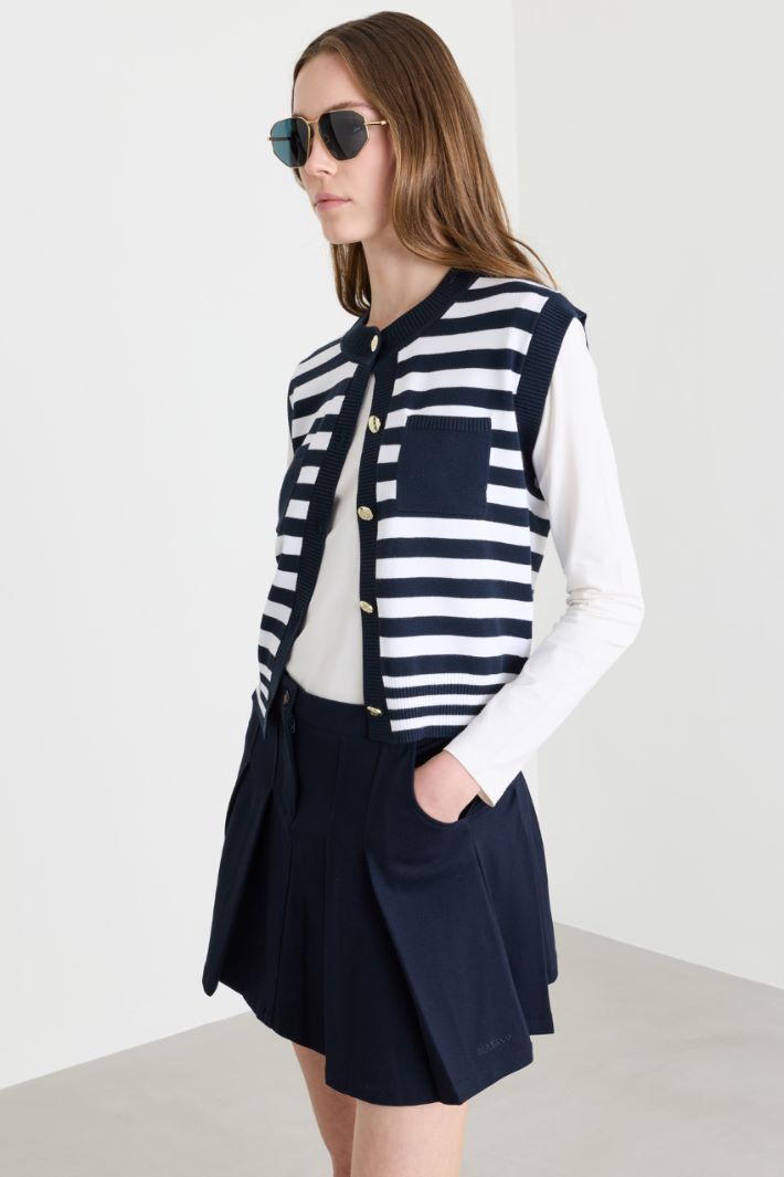 Knitted Gilet with Pockets - BLUE WHITE - Intrend - 2