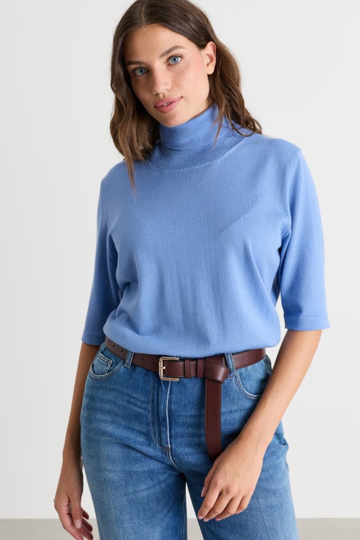 Short-sleeved roll-neck jumper - LIGHT BLUE - Intrend - 2