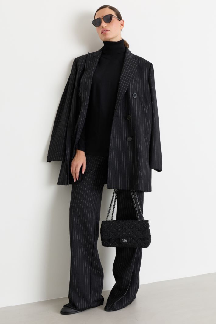 Semi-fitted jumper - BLACK - Intrend