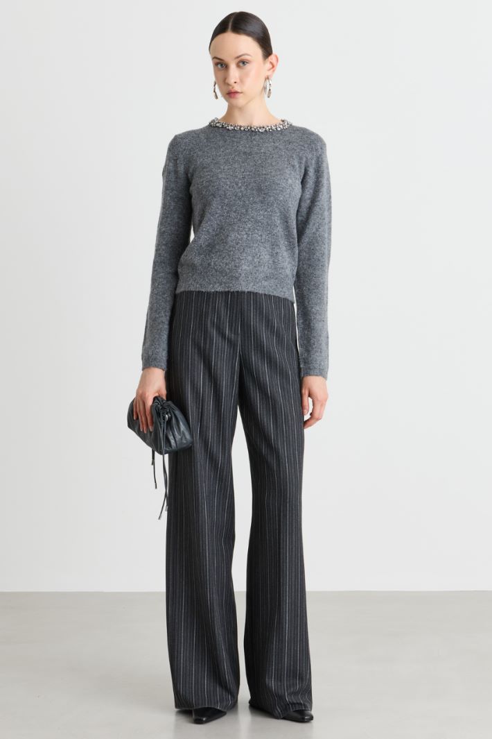 Rhinestone Jumper - GREY - Intrend