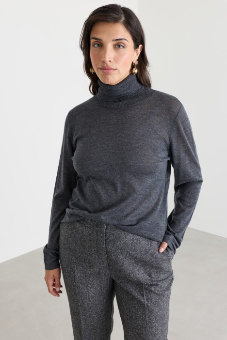 Semi-fitted jumper - Intrend