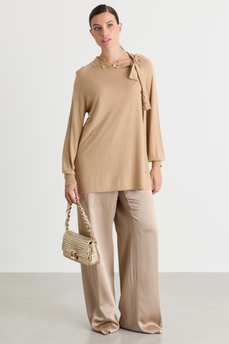 Jersey con cuello de lazo - Intrend