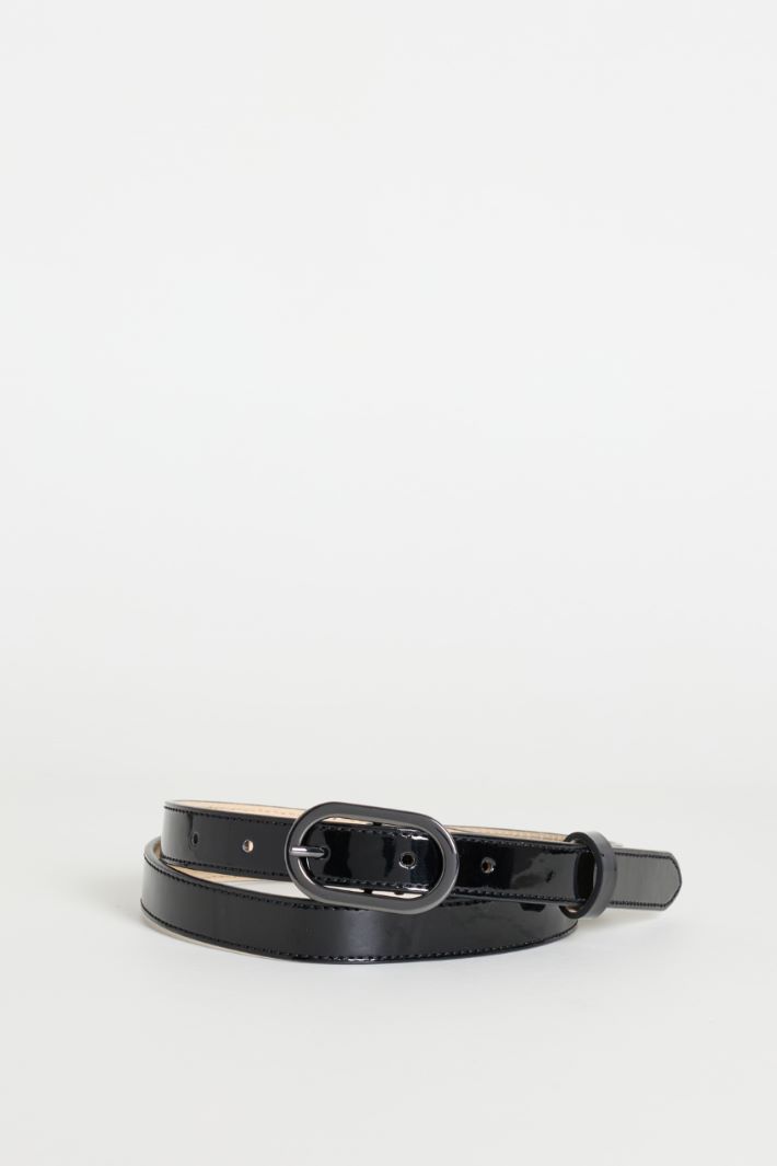 Patent leather belt - BLACK - Intrend