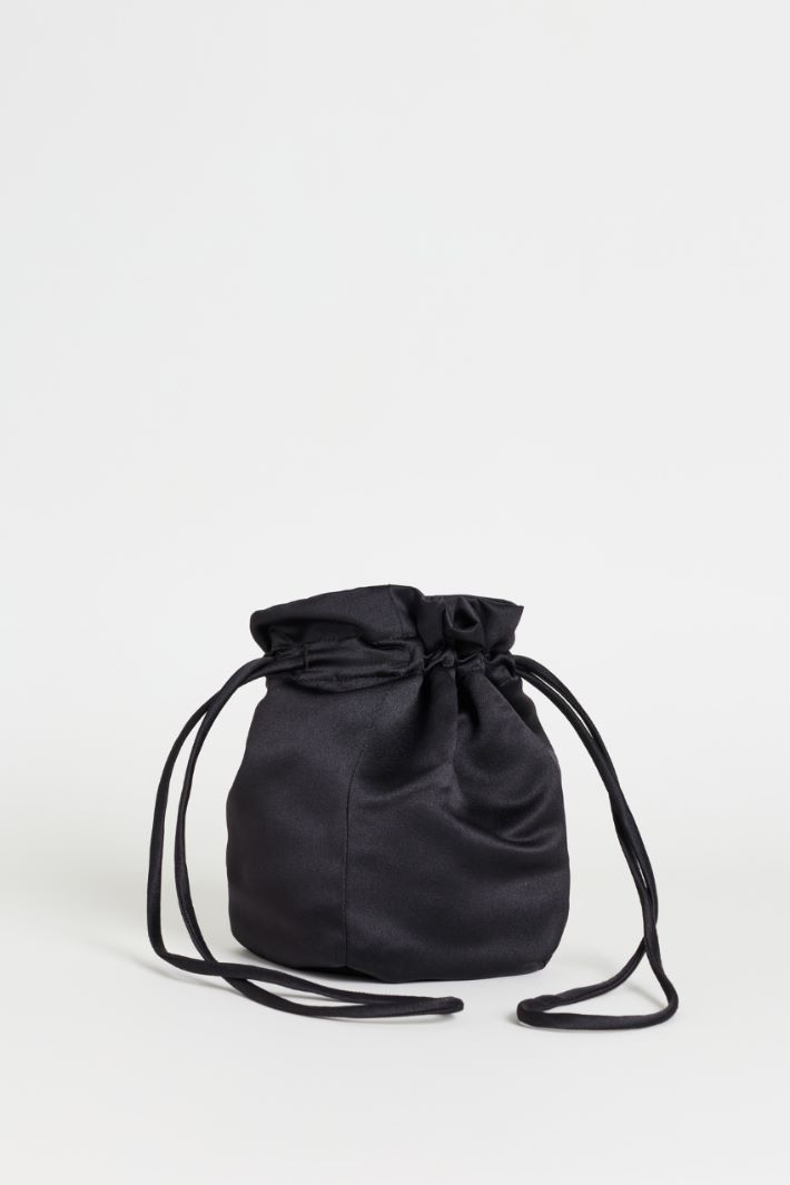 Small bucket bag - BLACK - Intrend