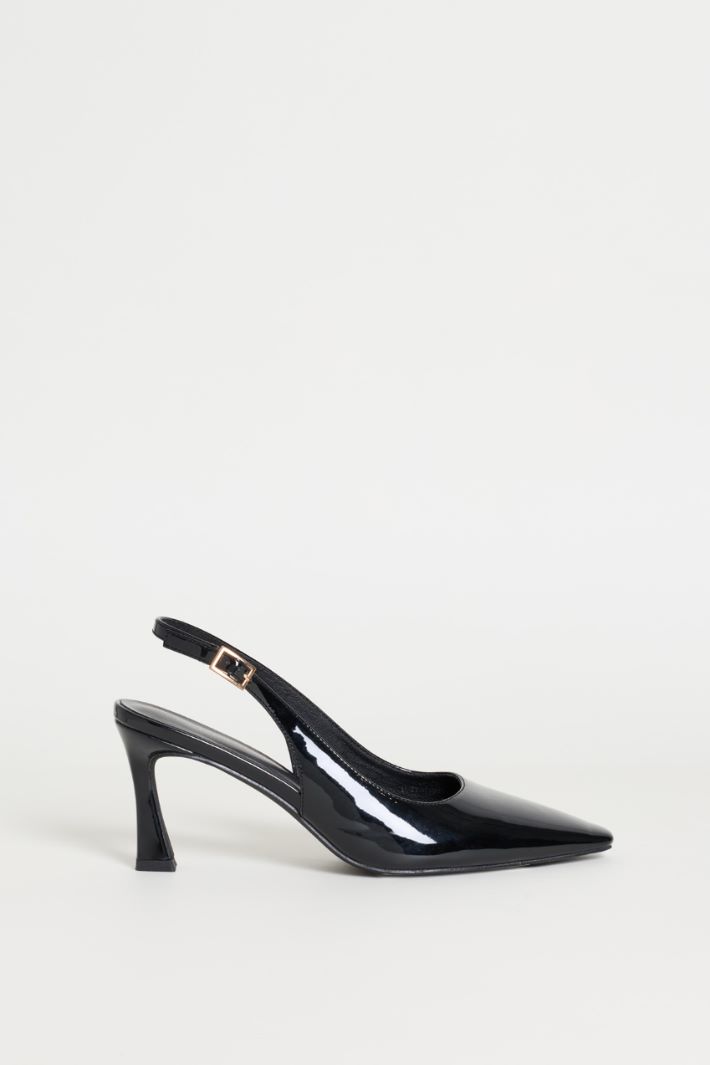 Slingback Court Shoes - BLACK - Intrend