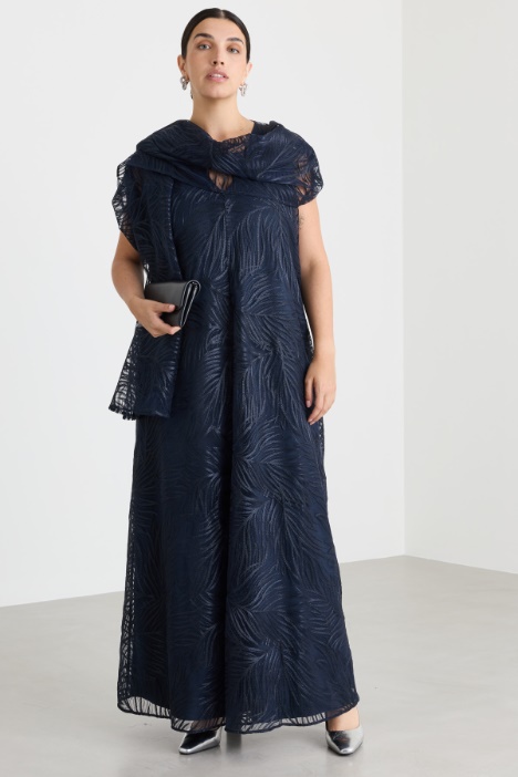 Stola in tulle ricamato