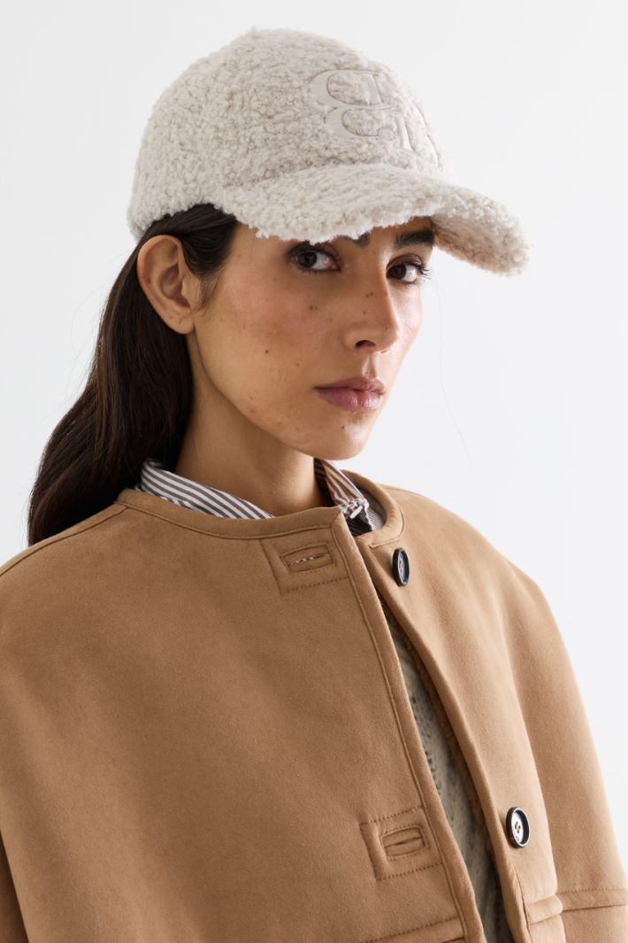 Bouclé Jersey Cap - WHITE - Intrend - 2